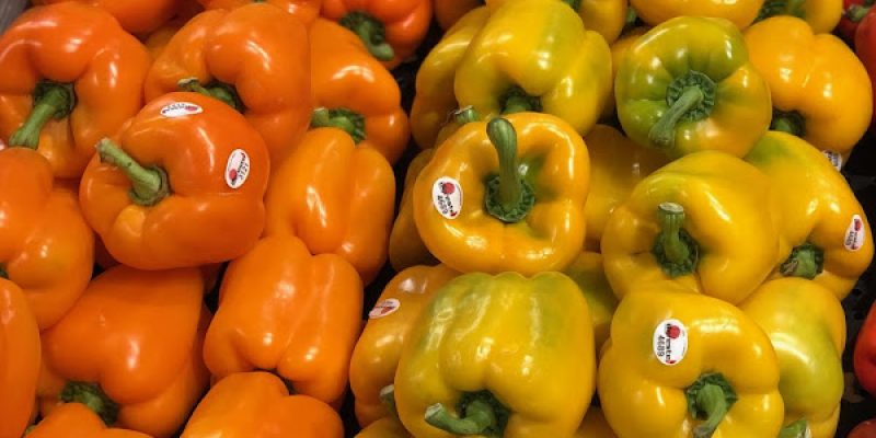 Robért Fresh Market Lakefront